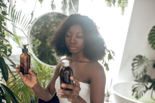 Plant-Based Hair Serums for Strength and Shine