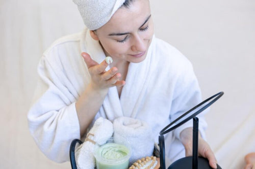 Luxury Spa Programs Featuring Time-Tested Herbal Formulations