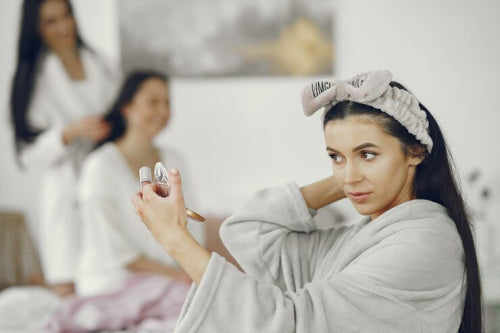How to Choose Skincare Without Parabens, SLS, or Synthetic Fragrance
