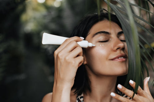 What to Know About SPF 30 Sunscreen in Botanical Skincare