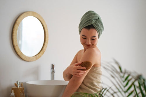 Why Body Scrubs Help Skin Feel Smooth and Polished