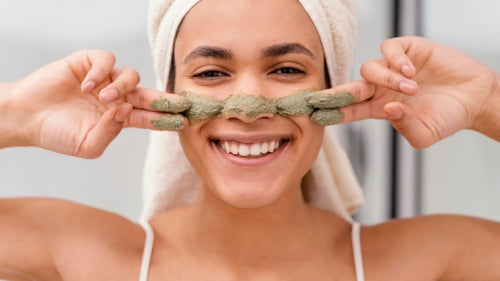 How to Choose a Natural Face Scrub Without Over-Exfoliating