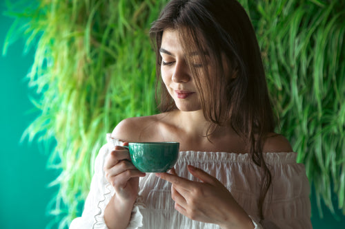 What Makes Essential Oils Popular in Personal Care