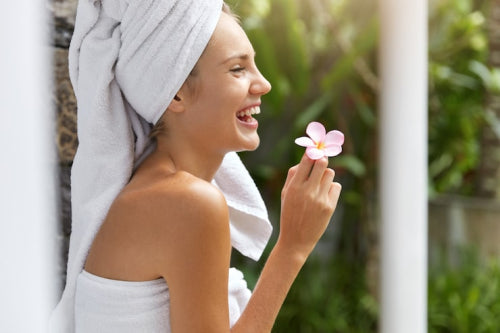 How Botanical Skincare Supports Long-Term Skin Wellness