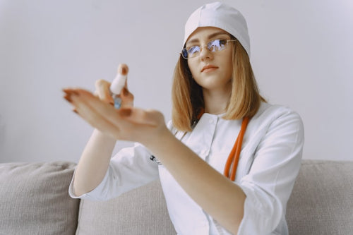 How Chemical-Free Formulations Support Skin Barrier Health