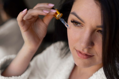 Ayurvedic Face Oils for Anti-Aging Benefits