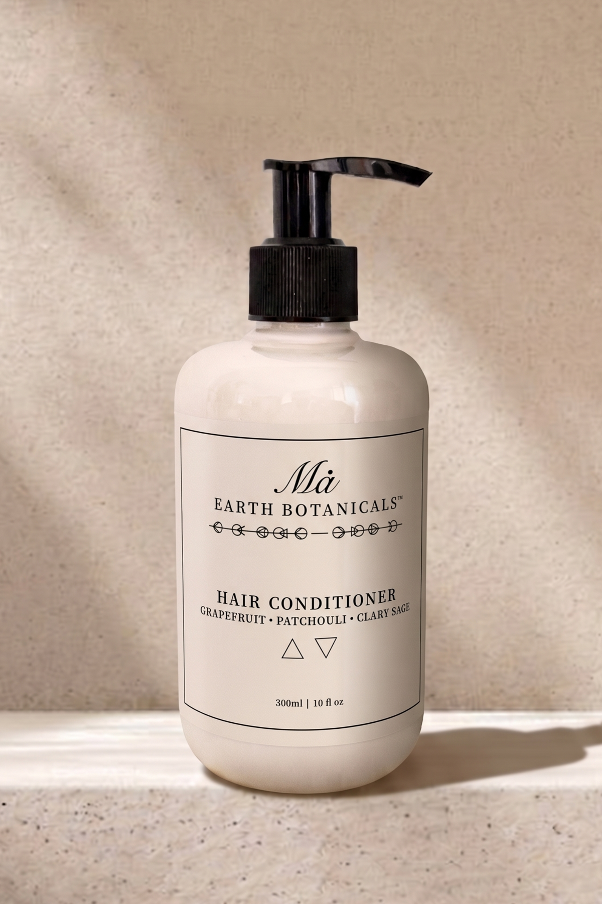HAIR CONDITIONER  (Enriched with Aloe Vera, Licorice & Rosemary) GRAPEFRUIT, PATCHOULI & CLARY SAGE