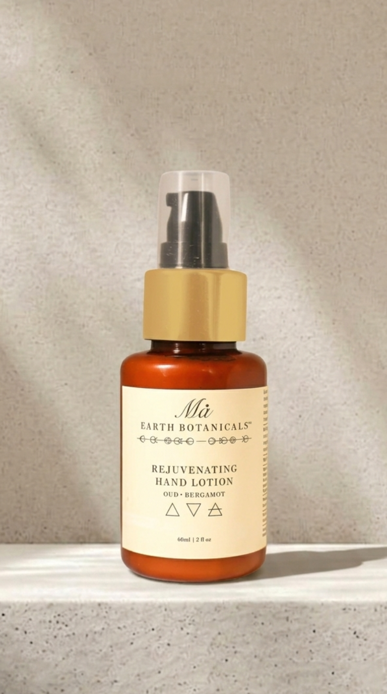 REJUVENATING HAND & BODY LOTION - OUD & BERGAMOT - Travel Size